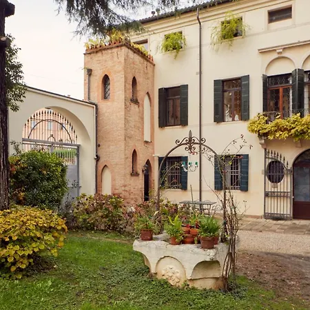 Welc-om Palazzo Magnolia Luxury Πάδοβα